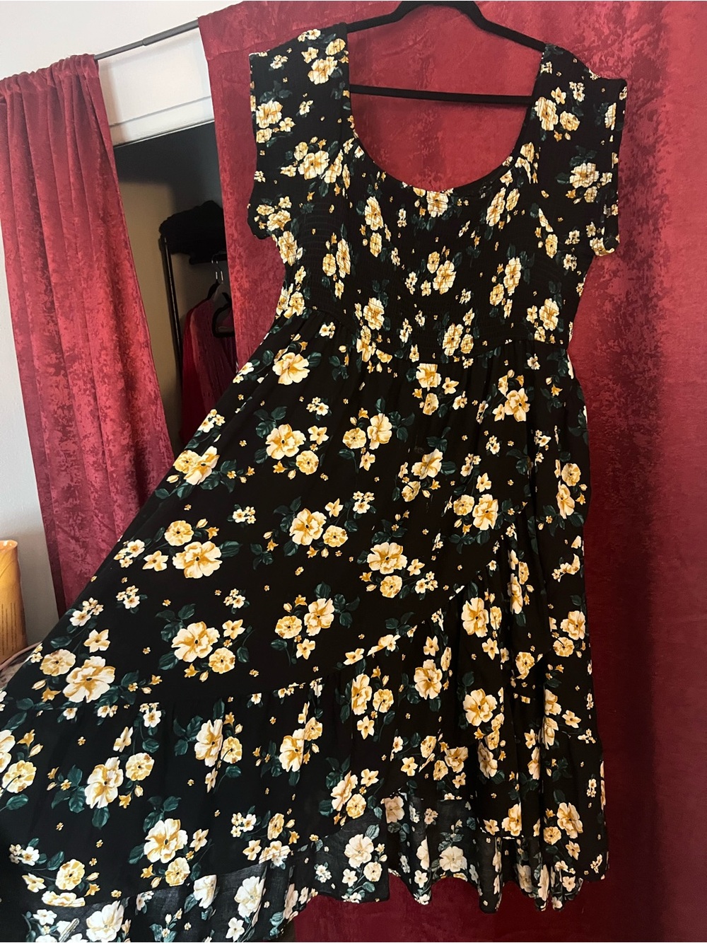 TORRID size 4 Maxi Challis Tulip Hem Off Shoulder Dress